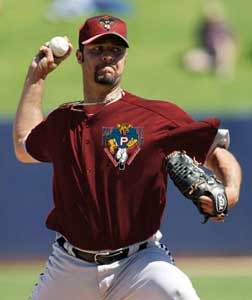 Esteban Loaiza
